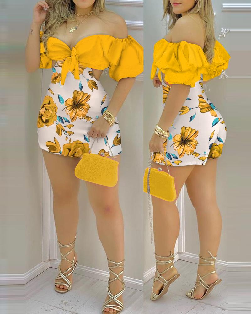 

Floral Print Off Shoulder Knotted Cutout Romper, Yellow