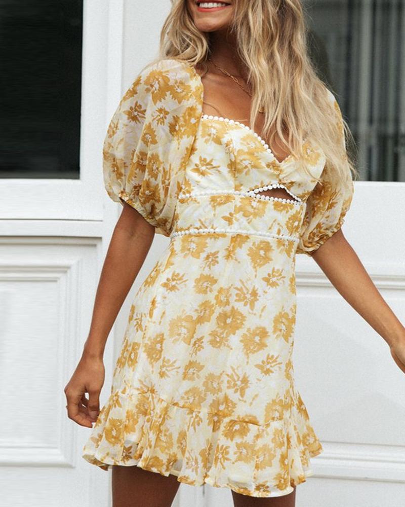

Floral Print Pom Pom Mesh Sleeve Backless Dress, Yellow