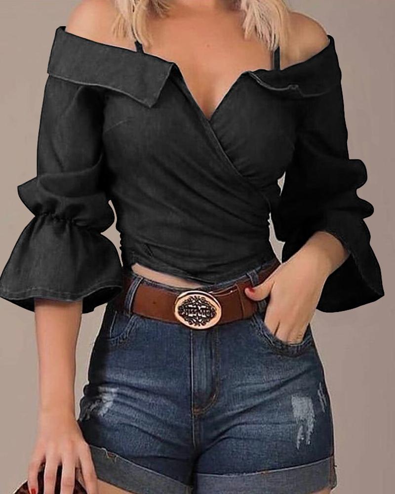 

Solid Color Flared Sleeve Blouse, Black