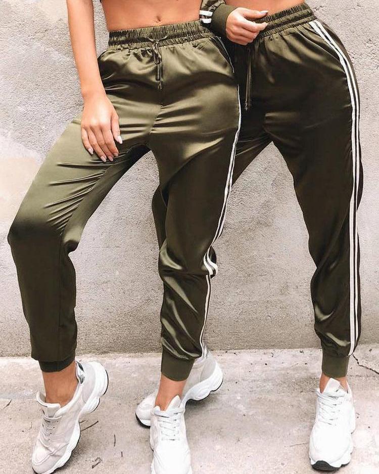 

Side Stripes Tape Drawstring Waist Sporty Pants, Army green