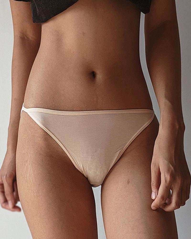 

Letter Print Skinny Low Waist Panties, Nude