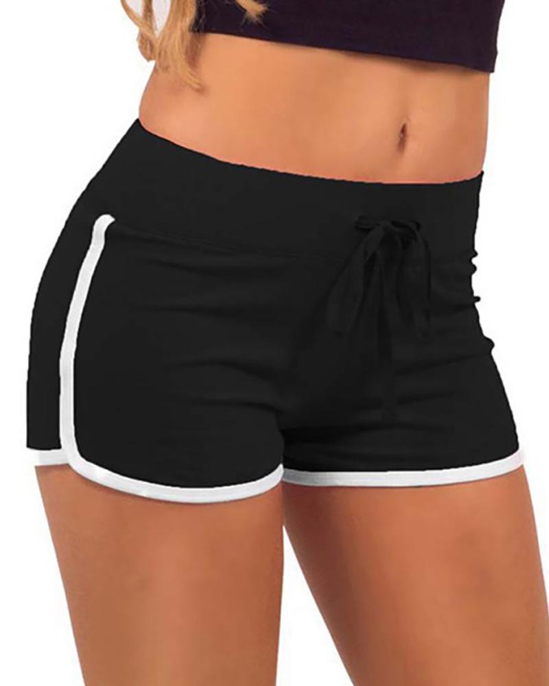 

Contrast Binding Eyelet Drawstring Yoga Shorts, Black