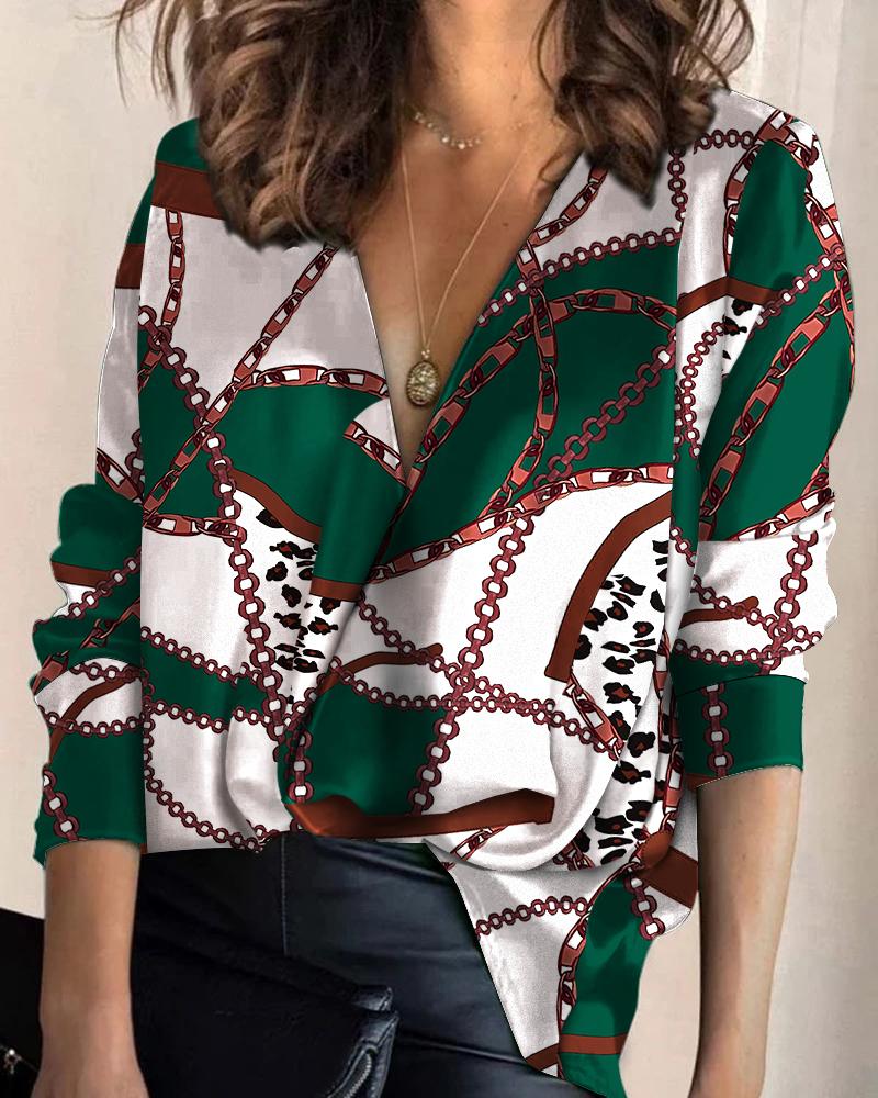 

Chain Scarf Print V-Neck Long Sleeve Top, Multicolor