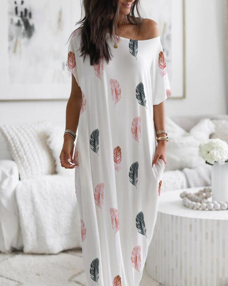 

Feather Print Short Sleeve Maxi Dress, White
