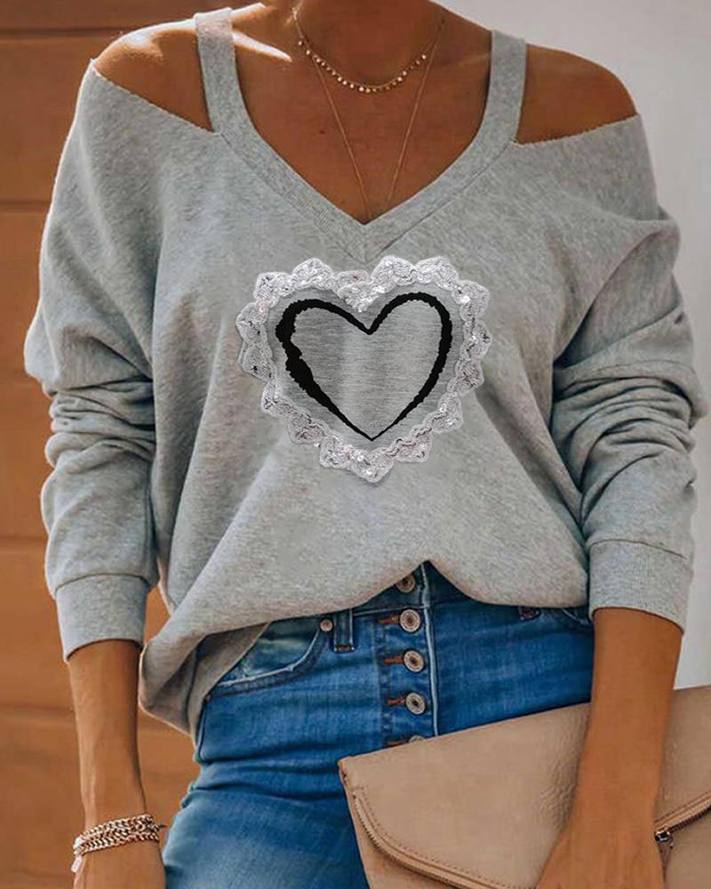 

Cold Shoulder Heart Print Casual Top, Gray