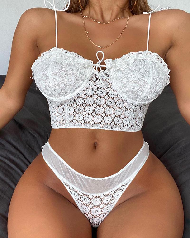 

Floral Embroidery Tied Detail Lingerie Set, White
