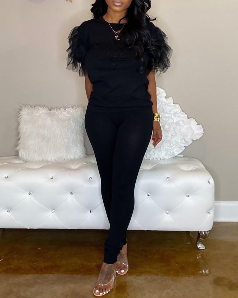 

Ruffles Solid Casual Top & Pant Sets, Black