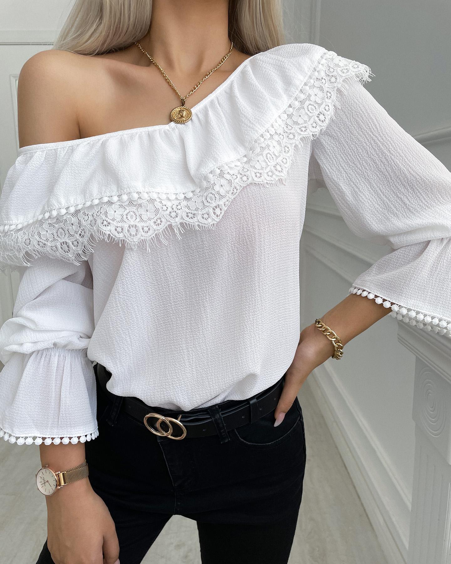 

Lace Patch Long Sleeve Ruffles Top, White