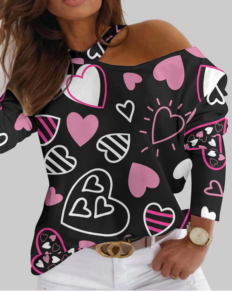 

Plus Size Valentine's Day Heart Print Cold Shoulder Top, Black