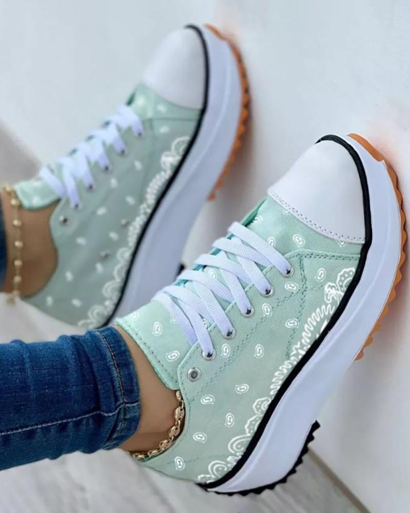 

Graphic Pattern Lace-Up Front Sneakers, Light green