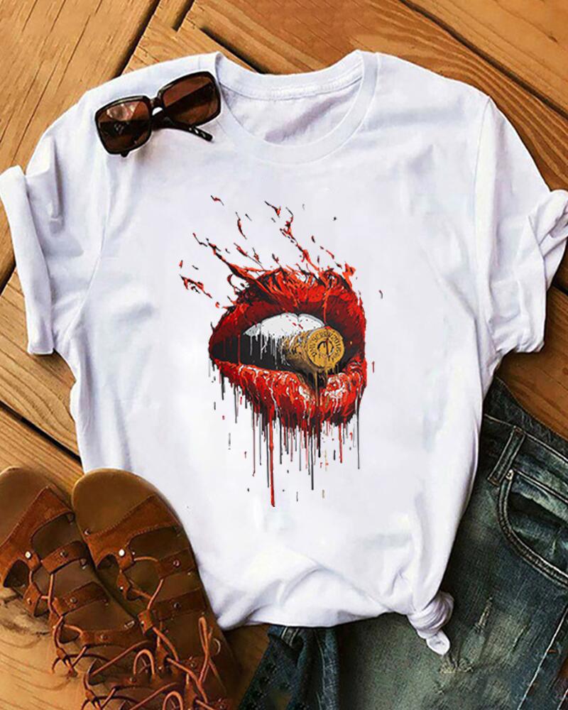 

Rouge Lips Print Short Sleeve Loose T-shirts, White