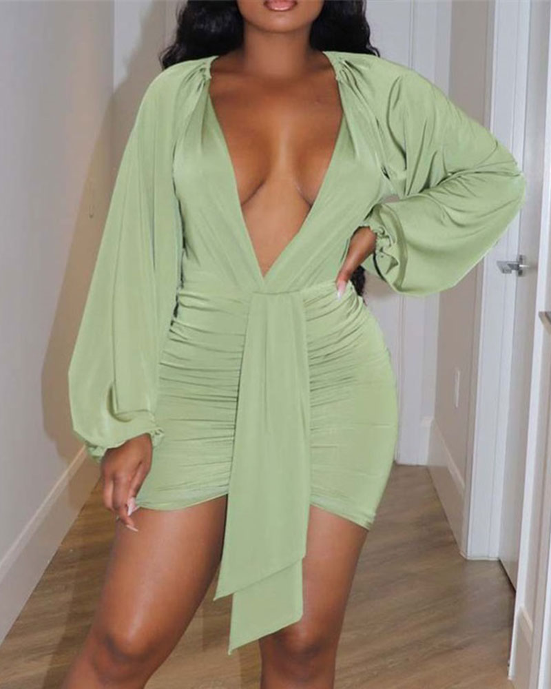 

Lantern Sleeve Plunging Neck Ruched Bodycon Dress, Green