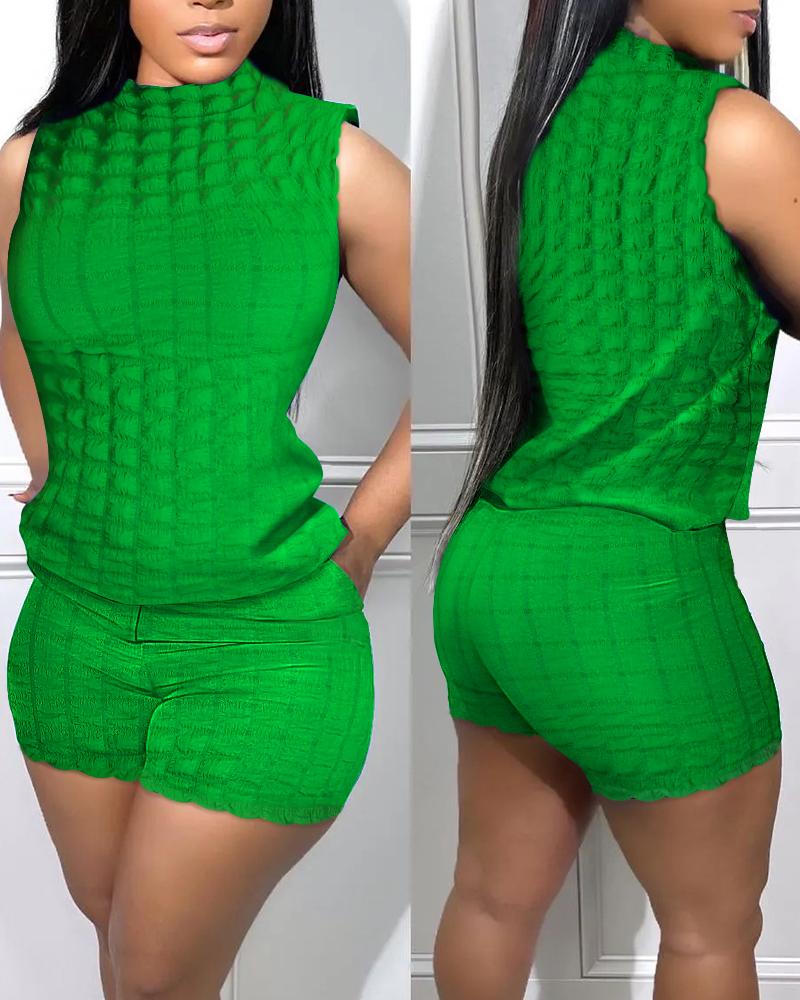 

Textured Sleeveless Tank Top & Pocket Design Shorts Set, Green