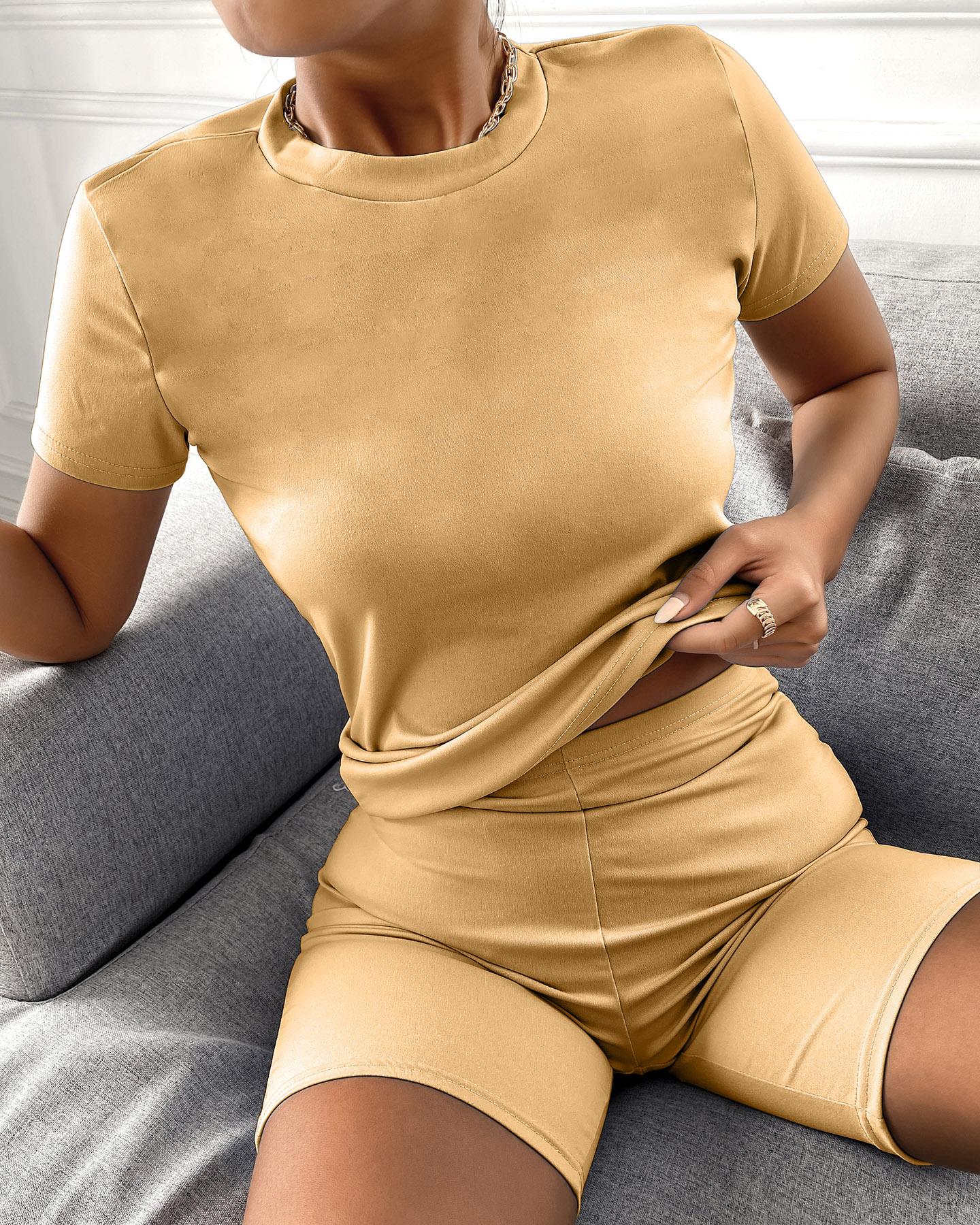 

Solid Short Sleeve Sporty Top & Short Set, Khaki