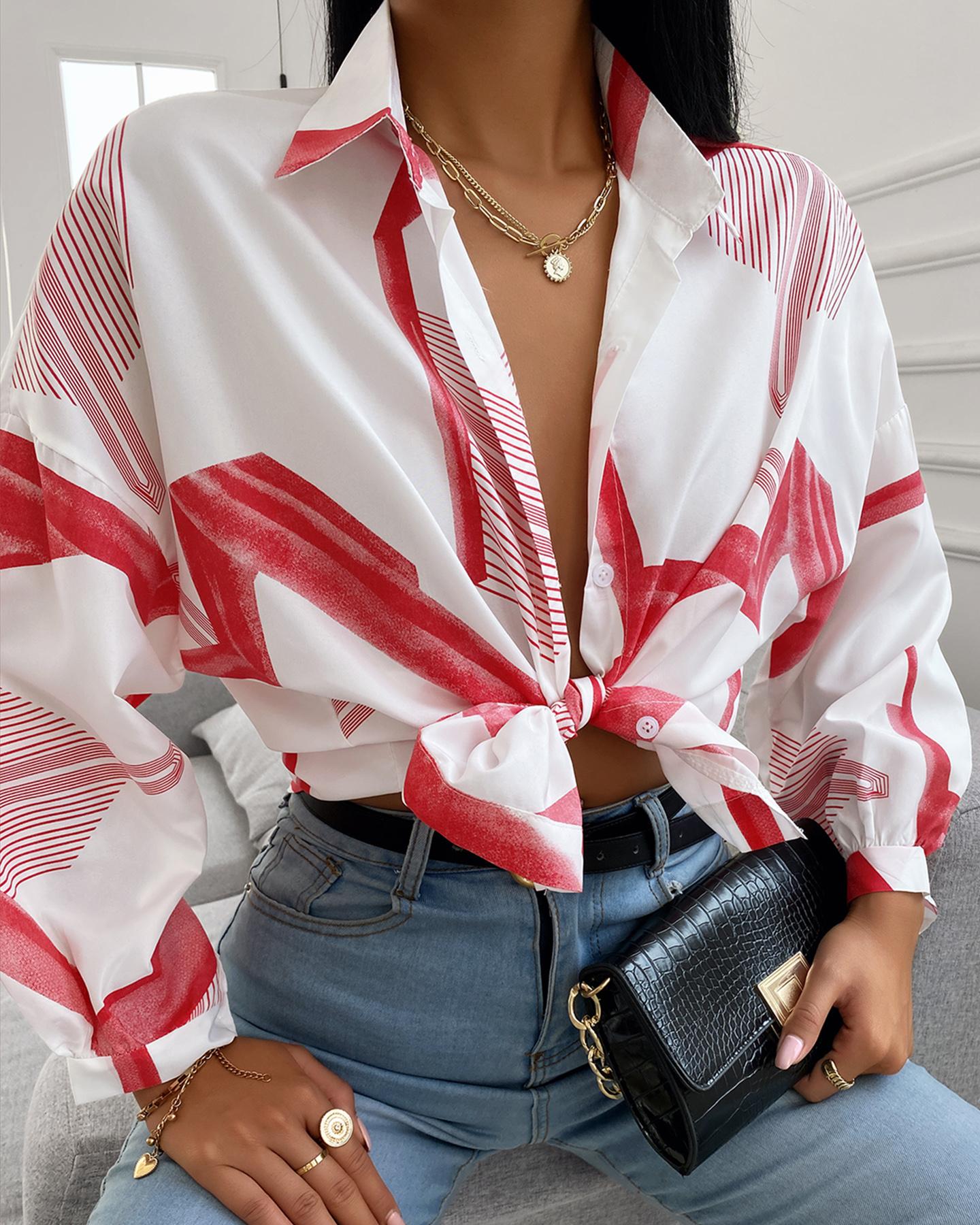 

Button Front Graphic Print Lantern Sleeve Shirt, Red