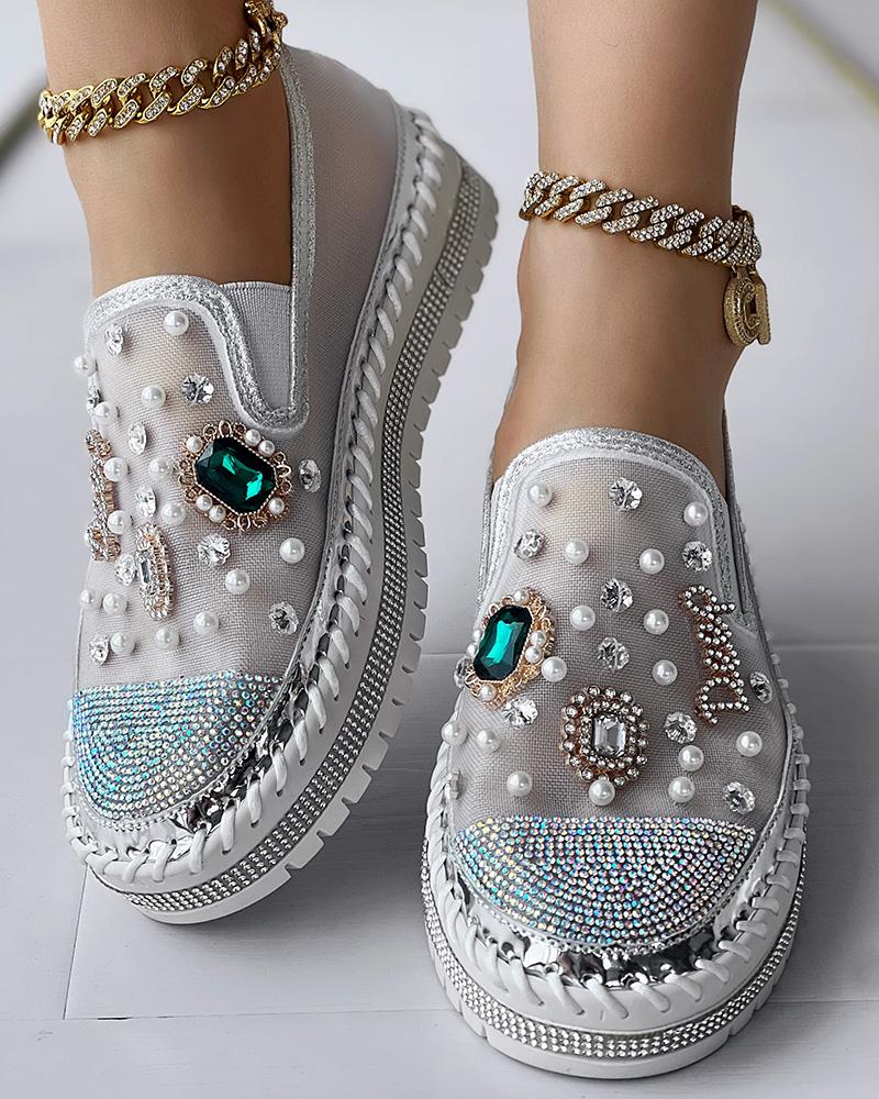 

Pearls Rhinestone Decor Muffin Loafers, White