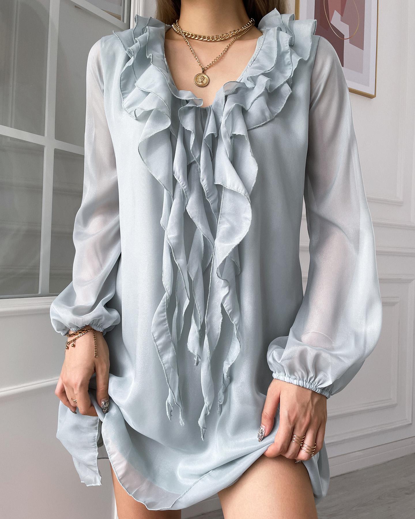 

Ombre Long Sleeve V-Neck Frill Hem Blouse, Gray