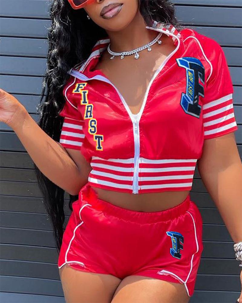 

Letter Patch Zip Front Crop Top & Shorts Set, Red