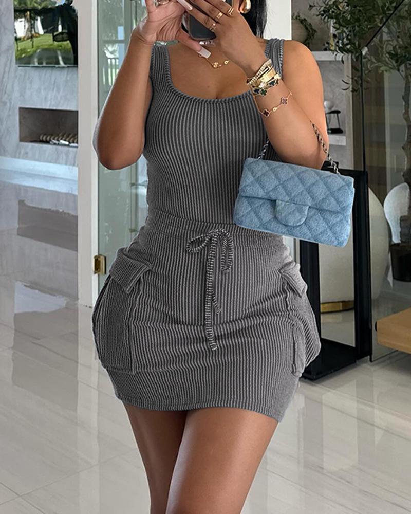 

Ensemble body extensible sans manches et jupe avec poche à cordon de serrage, Gray