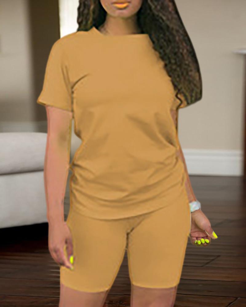 

Solid Short Sleeve Sporty Women Top & Short Set, Khaki