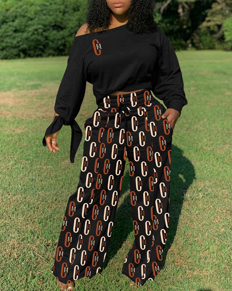

ChicMe Letter Print Tied Detail Top & Drawstring Pants Set, Black