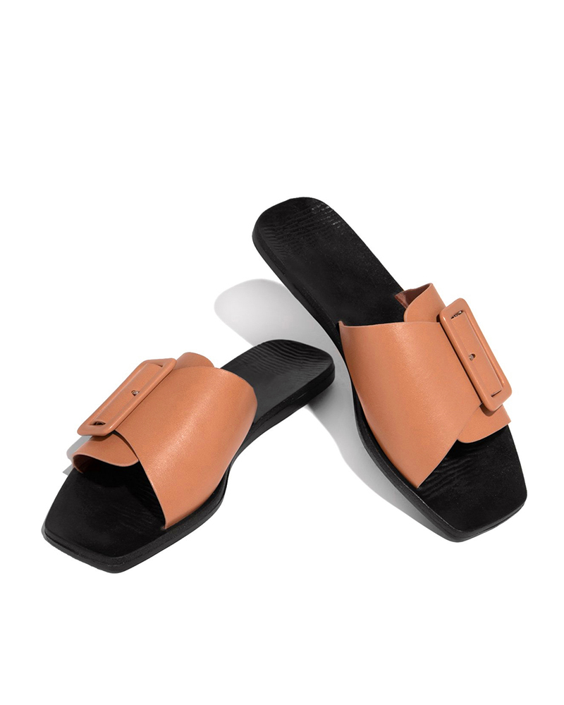 

Solid One Buckle Upper Flat Slippers, Khaki