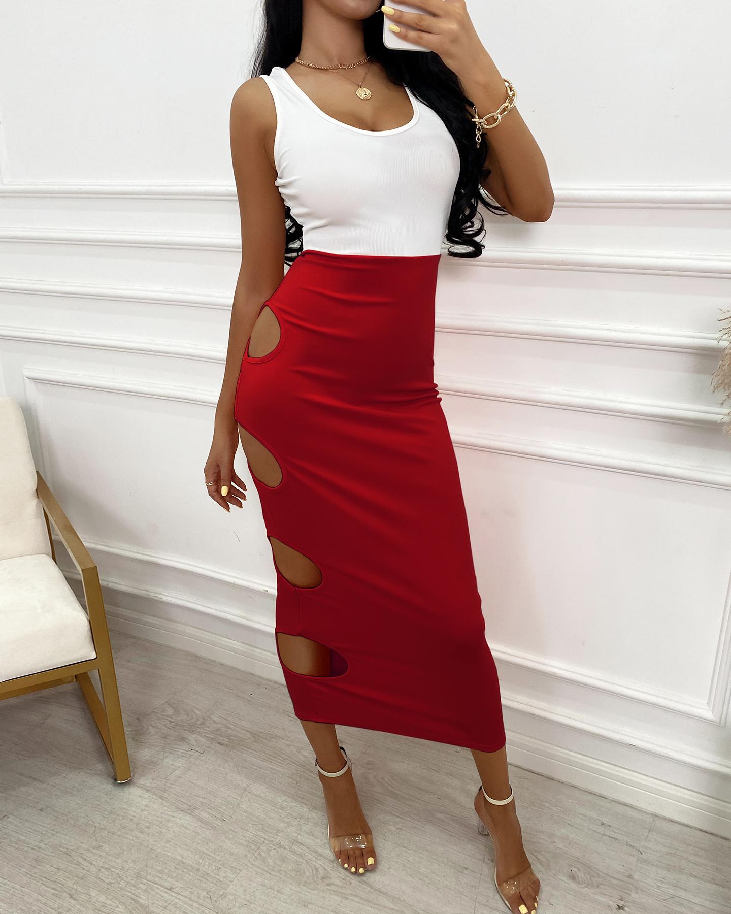 

Colorblock Cutout Thick Strap Maxi Dress, Wine red