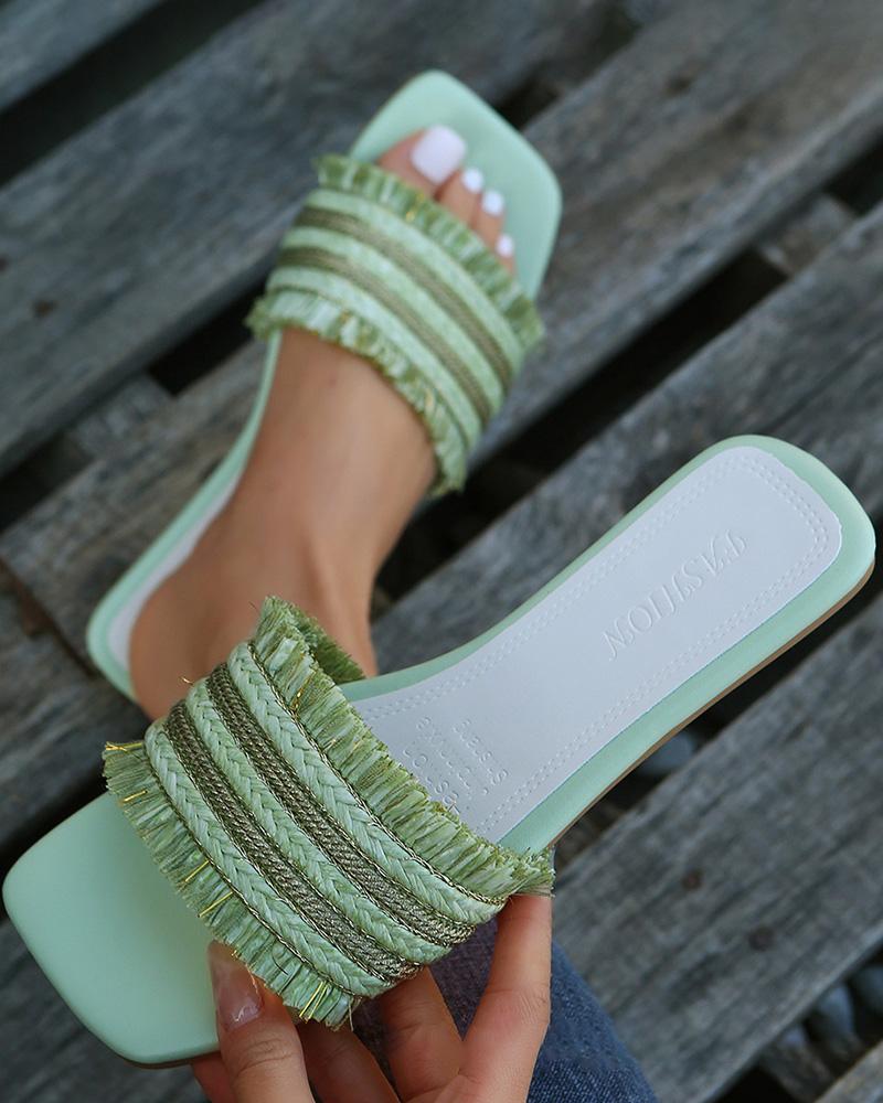 

Vintage Raw Hem Braided Straw Beach Slippers, Light green