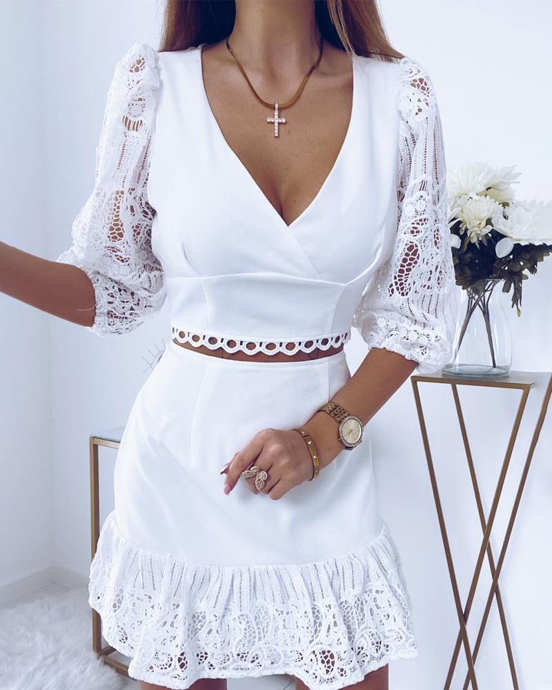 

Contrast Lace Puff Sleeve Crop Top & Ruffle Hem Skirt Set, White