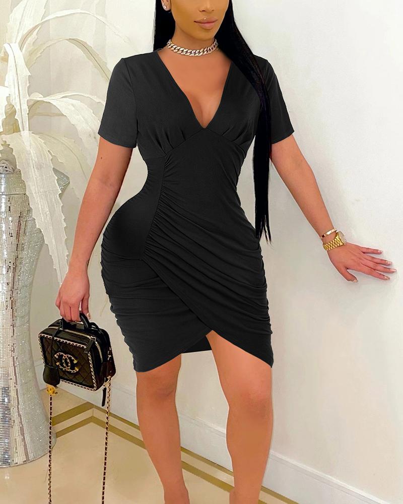 

Solid Color V-Neck Ruched Bodycon Dress, Black