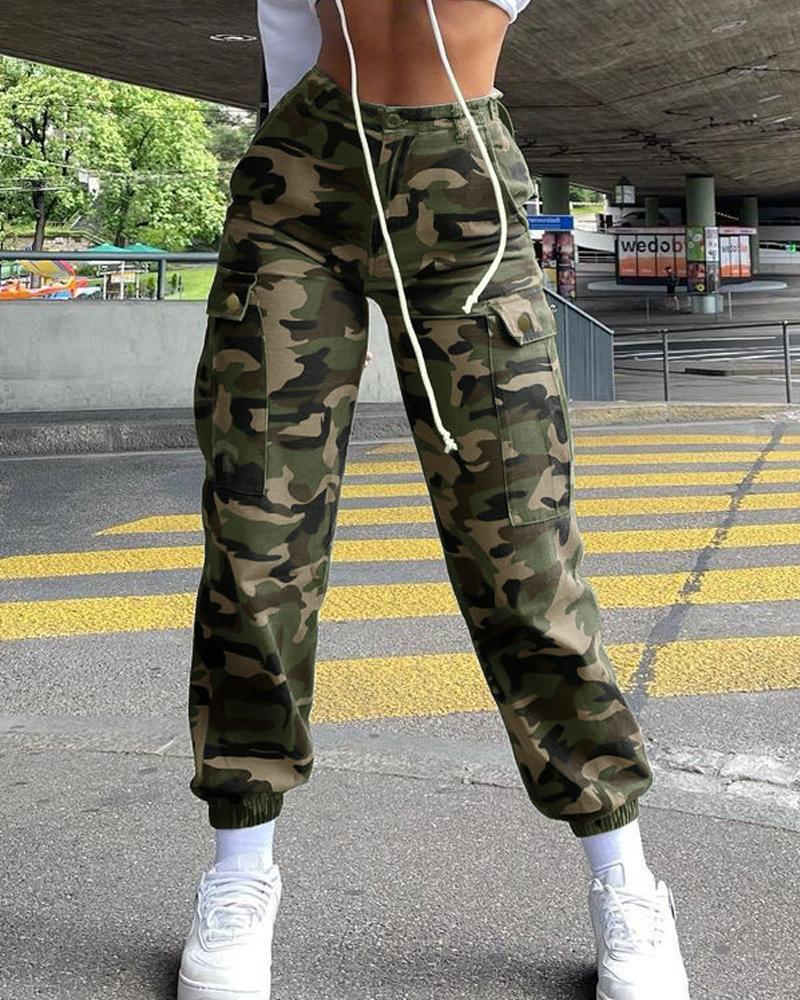 

Camouflage Print Pocket Detail Cuffed Cargo Pants, Camoflage