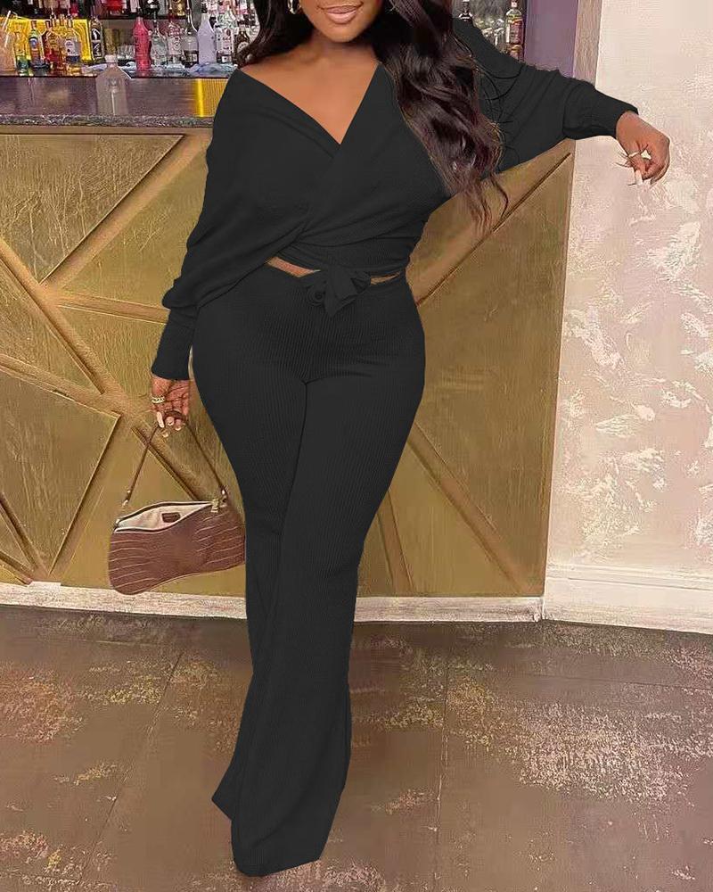 

Ribbed Long Sleeve Top & Bootcut Pants Set, Black
