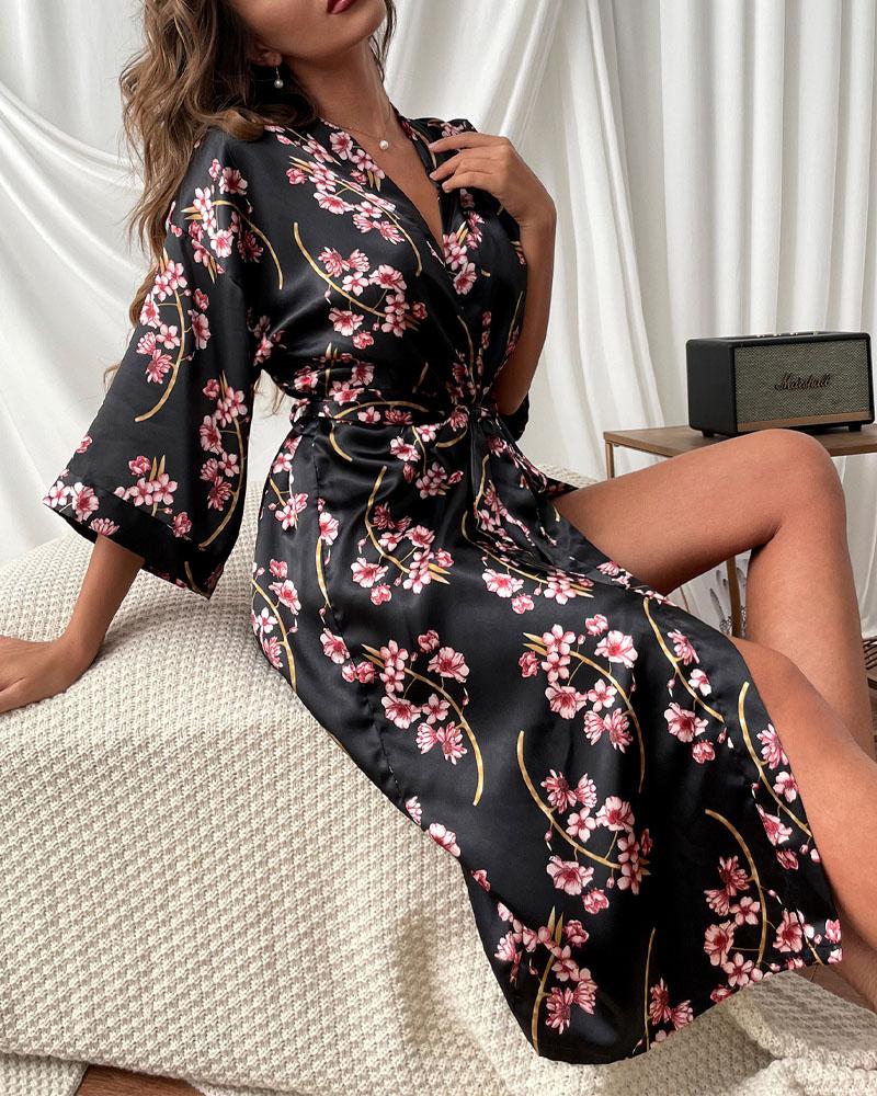 

Floral Print Belted Satin Robe, Black