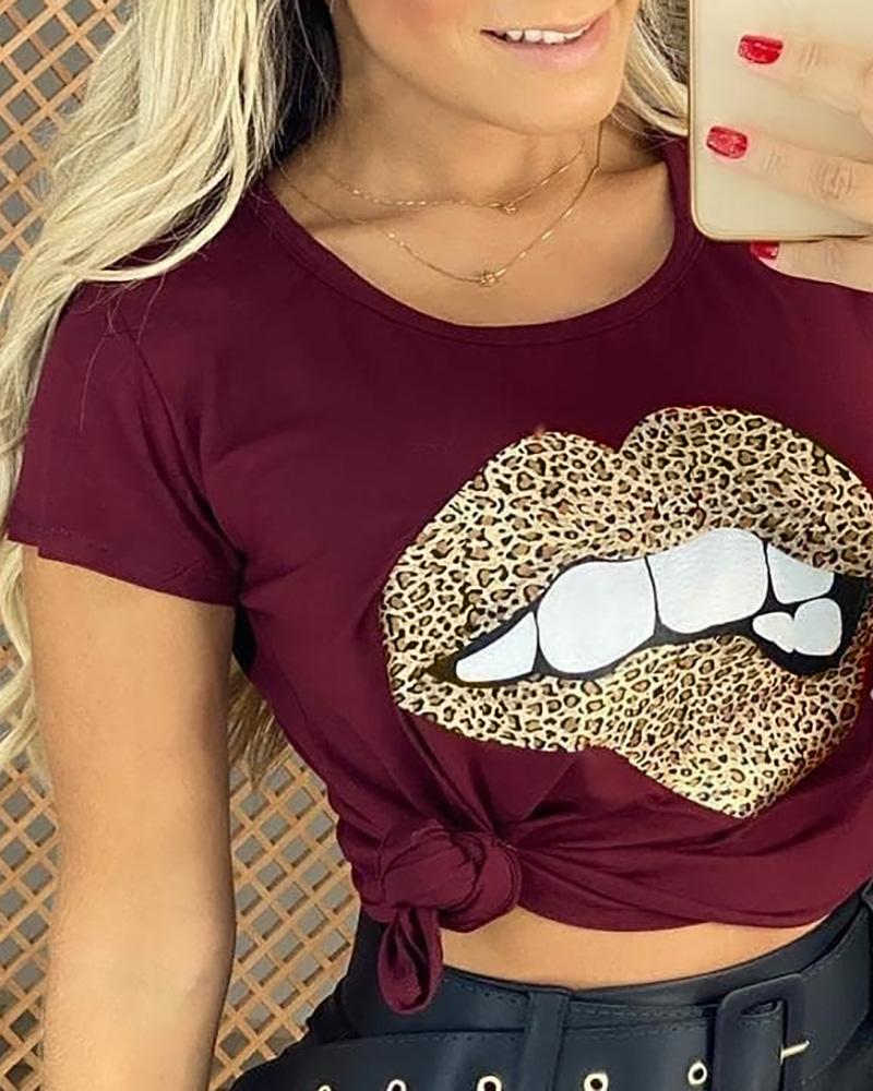 

Lip Leopard Print Short Sleeve Casual T-shirt, Wine red