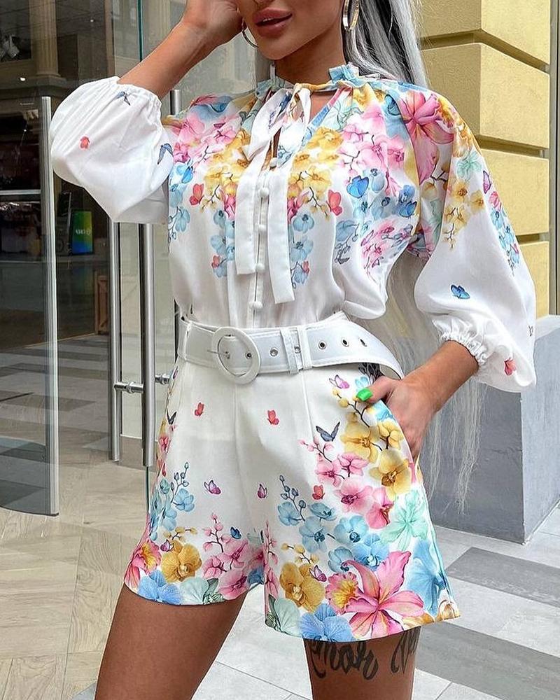 

Butterfly Floral Print Lantern Sleeve Top & Shorts Set, White