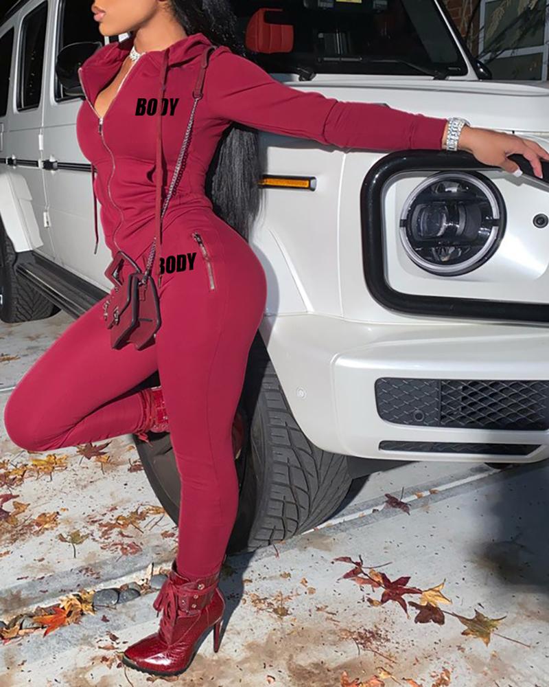 

Letter Print Hooded Zipper Design Sweatshirt & Pants Set, Wine red
