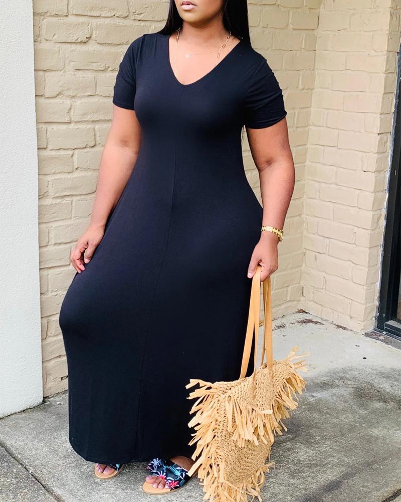 

Plus Size Short Sleeve Pocket Detail Maxi Dress, Black