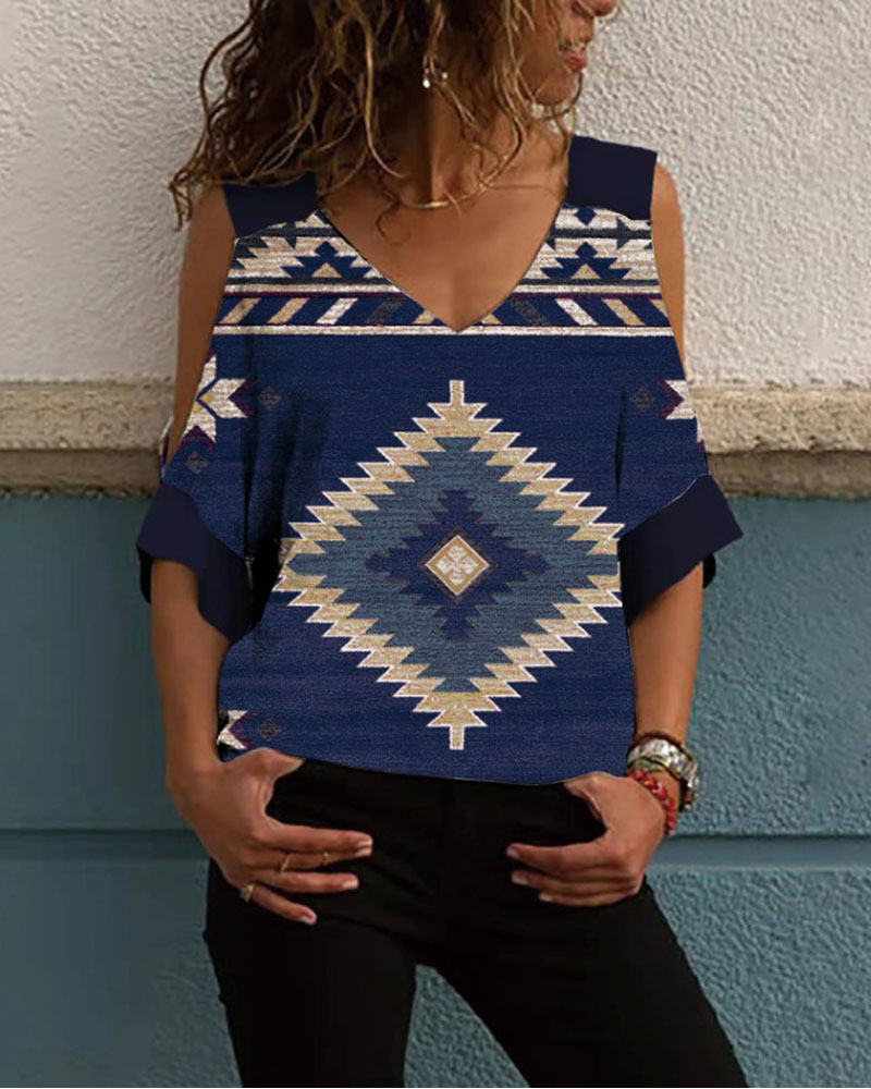 

Graphic Print Cold Shoulder Top, Style1