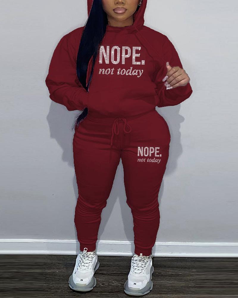 

Plus Size Rhinestone Nope Not Today Pattern Hoodie & Sweatpants Set, Wine red