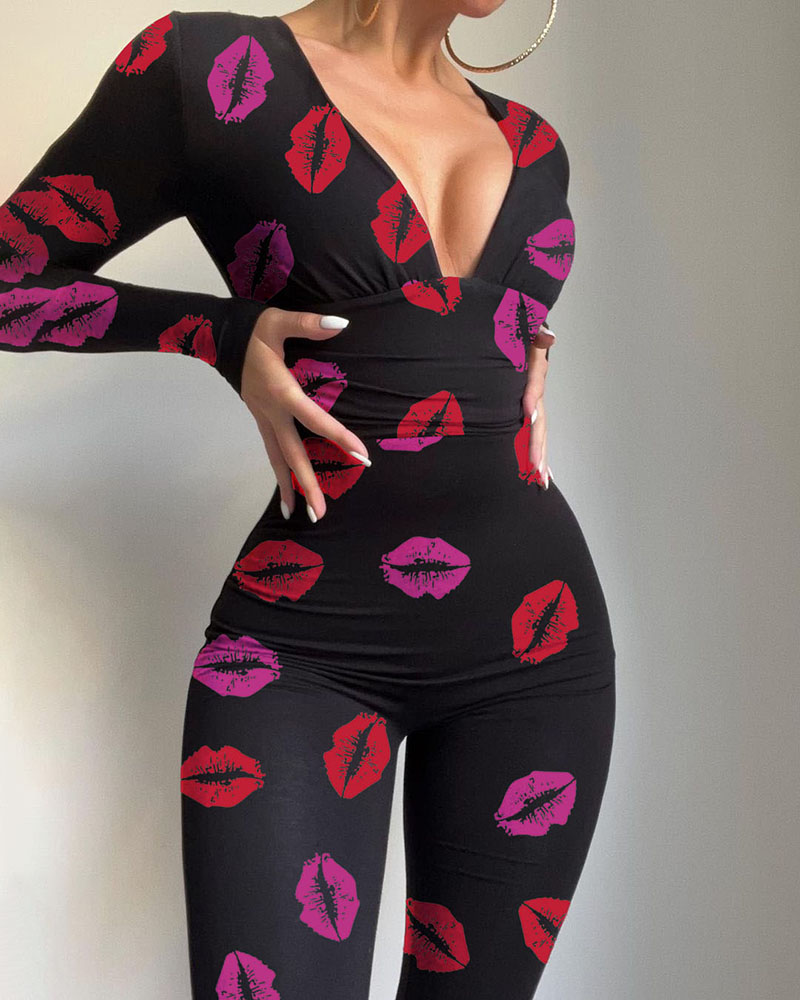 

Plunge Long Sleeve Lip Print Skinny Jumpsuit, Black