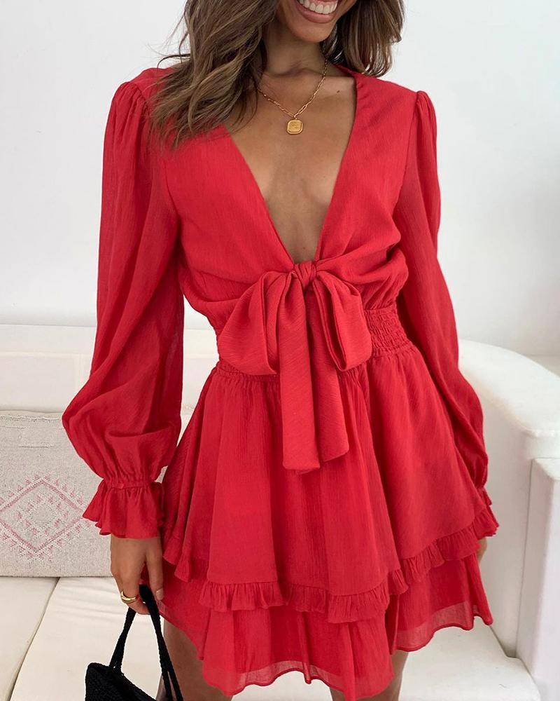 

Lantern Bell Sleeve Knotted Layered Dress, Red