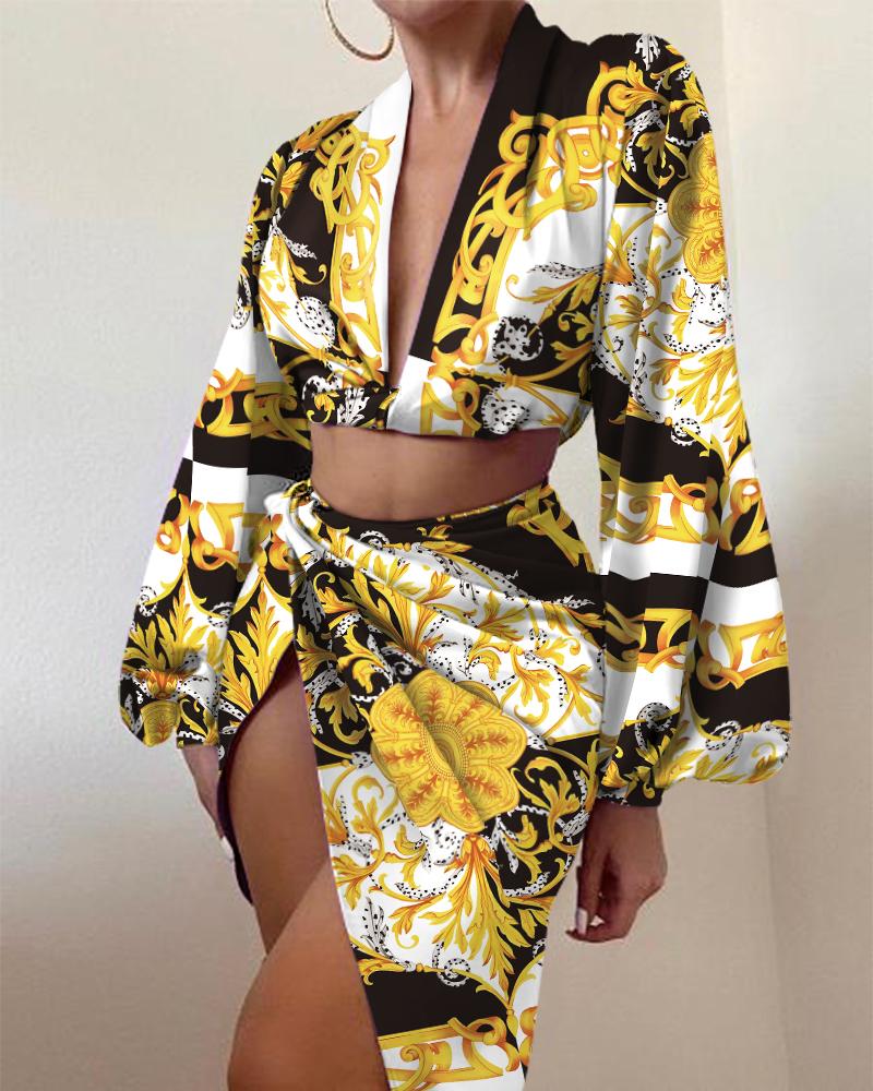 

Baroque Satin Crop Top & Twist Slit Skirt Set, Multicolor