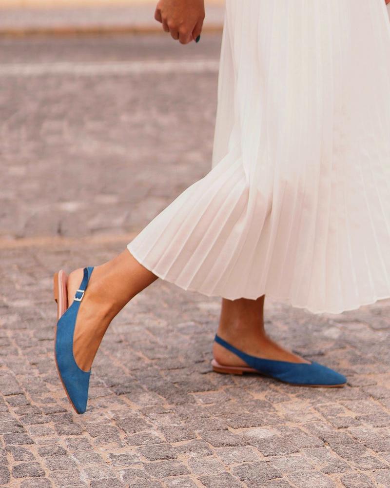 

Pointed-toe Solid Color Suede Leather Flat Sandals, Blue