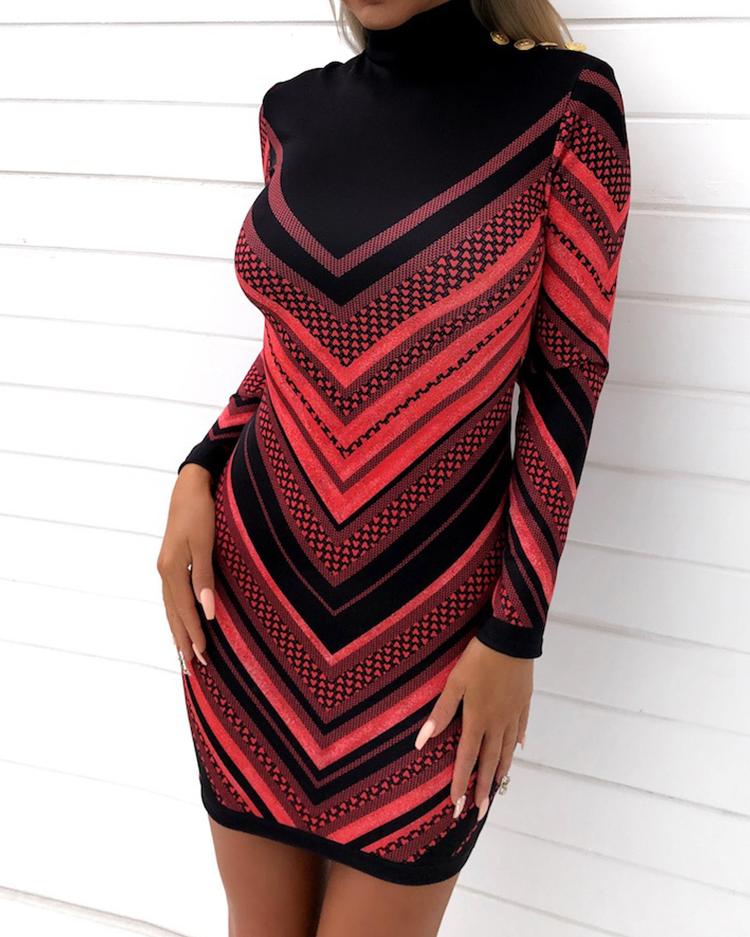 

Chevron Stripes Print Button Detail Bodycon Dress, Red