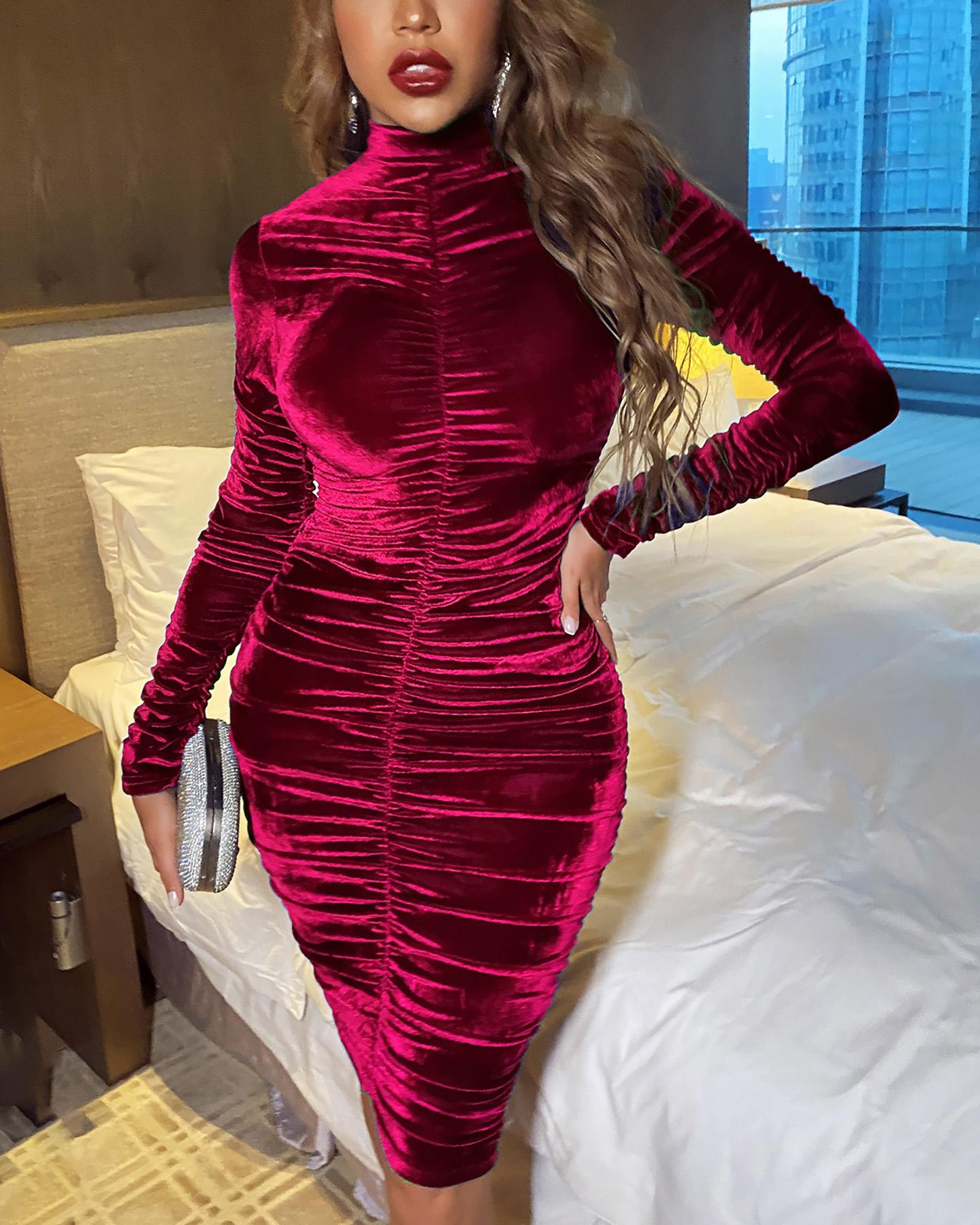 

Velvet Mock Neck Ruched Bodycon Dress, Red