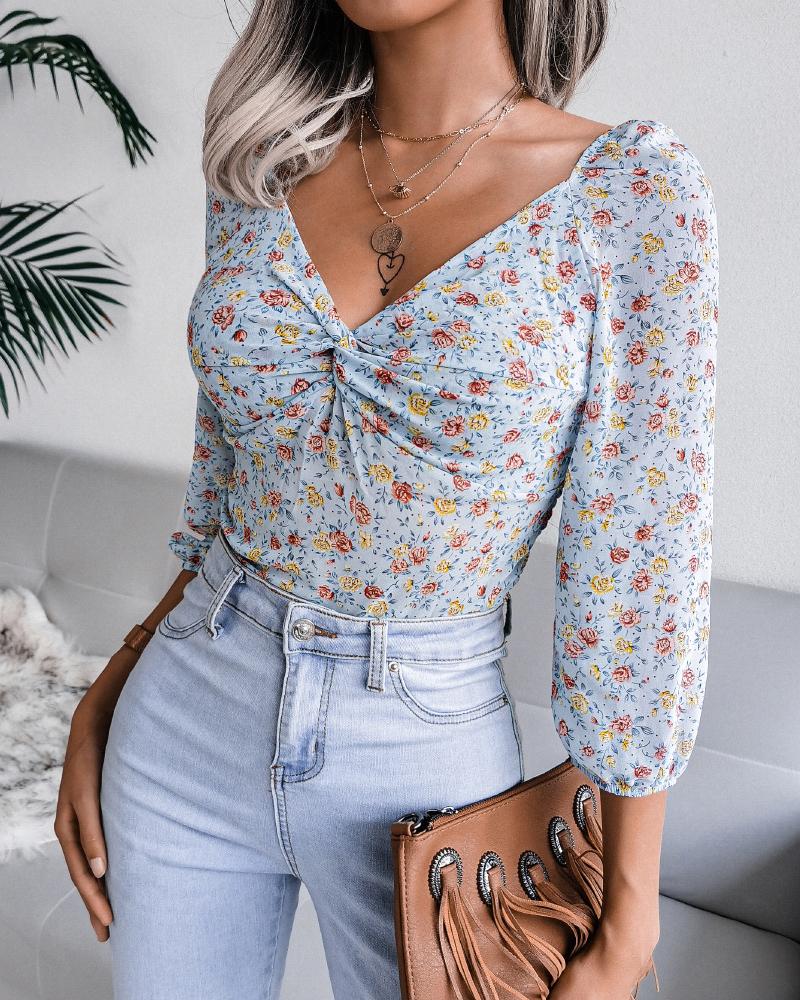 

Twisted Front Shirred Floral Print Ruched Top, Blue