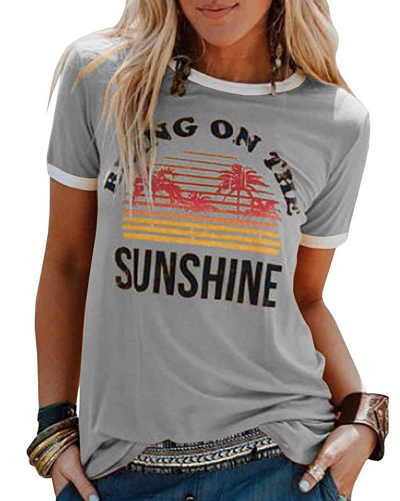 

Women' Graphic Tee Bring On The Sunshine Print T-shirt, Gray