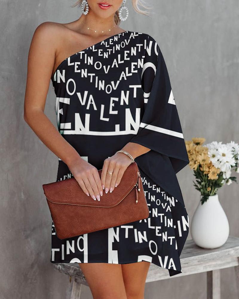 

Letter Print One Shoulder Casual Dress, Black