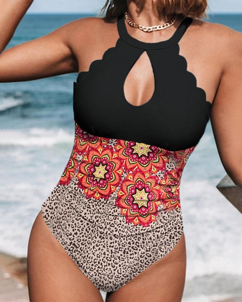 

Tribal Leopard Print Cutout Scallop Trim One Piece Swimsuit, Multicolor