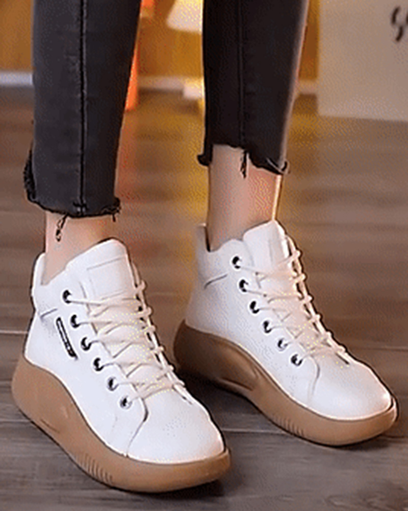 

Eyelet Lace-up Lined Sneakers, Beige
